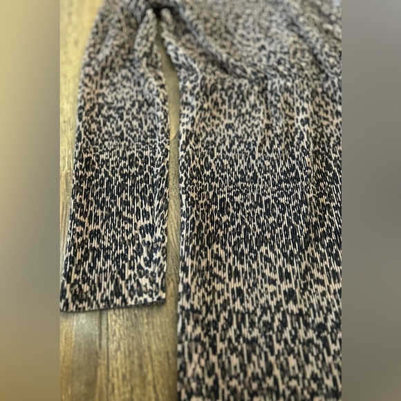 THE FIFTH LABEL Brown Black Long Sleeve Leopard Faux Stretch Wrap Midi Dress - Picture 15 of 15